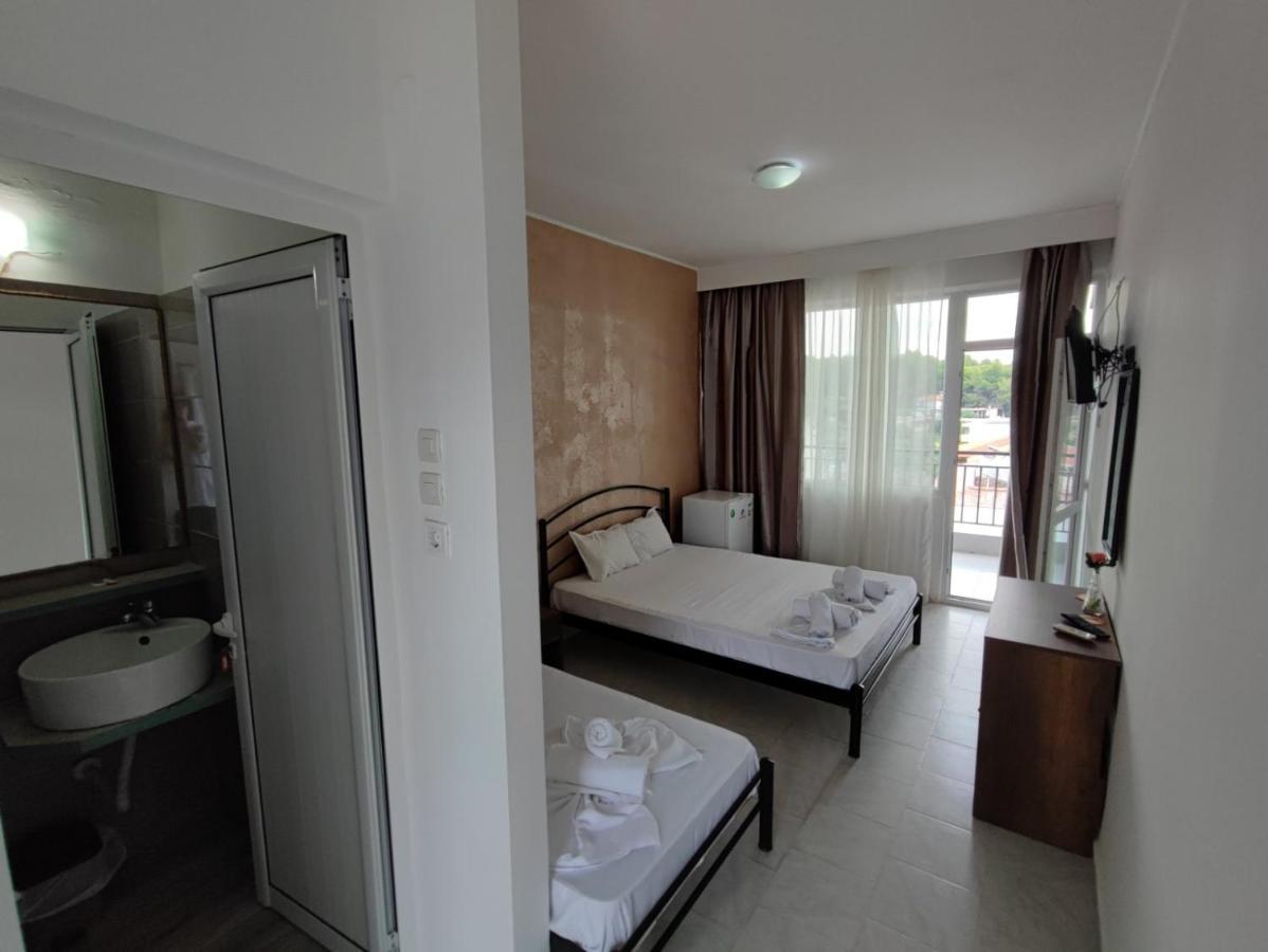 Golden Beach Hotel Метаморфоси Экстерьер фото